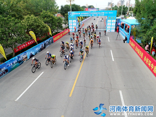 2019环中原自行车公开赛在商丘睢县站开赛