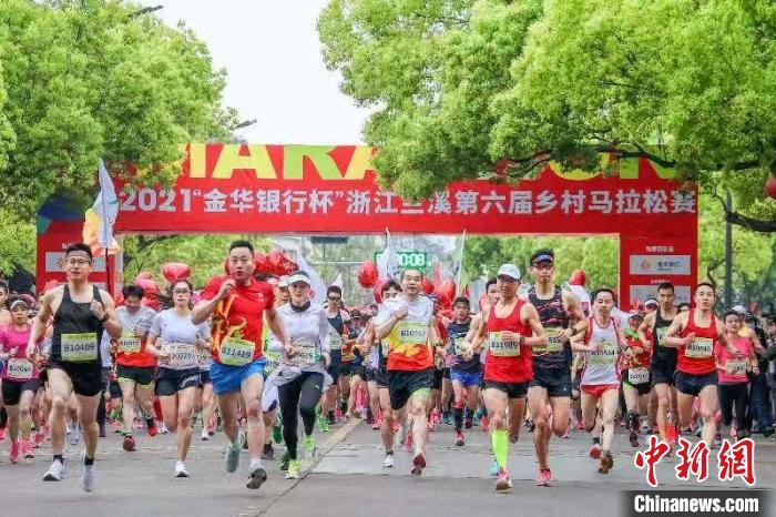 比赛现场。 王萍 摄 比赛现场。 王萍 摄
