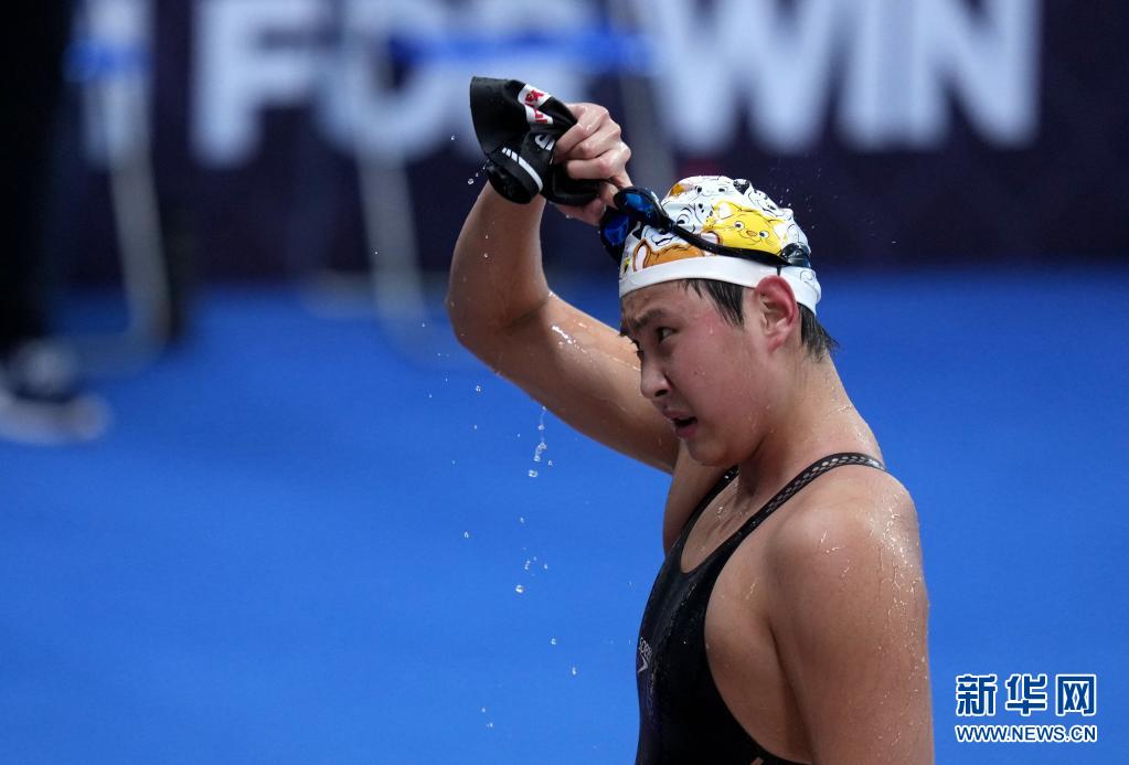 全国冠军赛：王简嘉禾女子800米自由泳夺冠