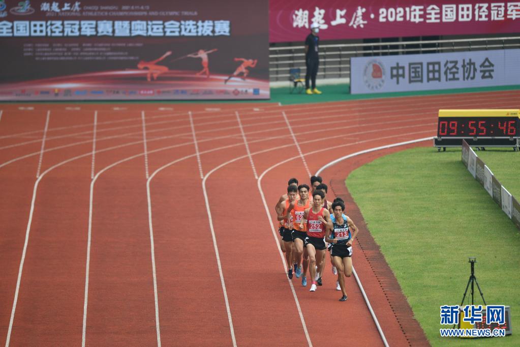 全国田径冠军赛男子1500米决赛：刘德助获得冠军
