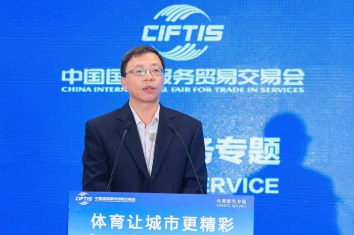 中国足球发展基金会秘书长马拴友致辞。主办方供图 点击进入下一页