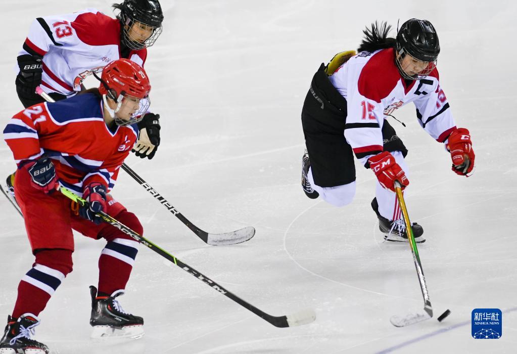 2021年全国女子冰球锦标赛：哈尔滨队获季军