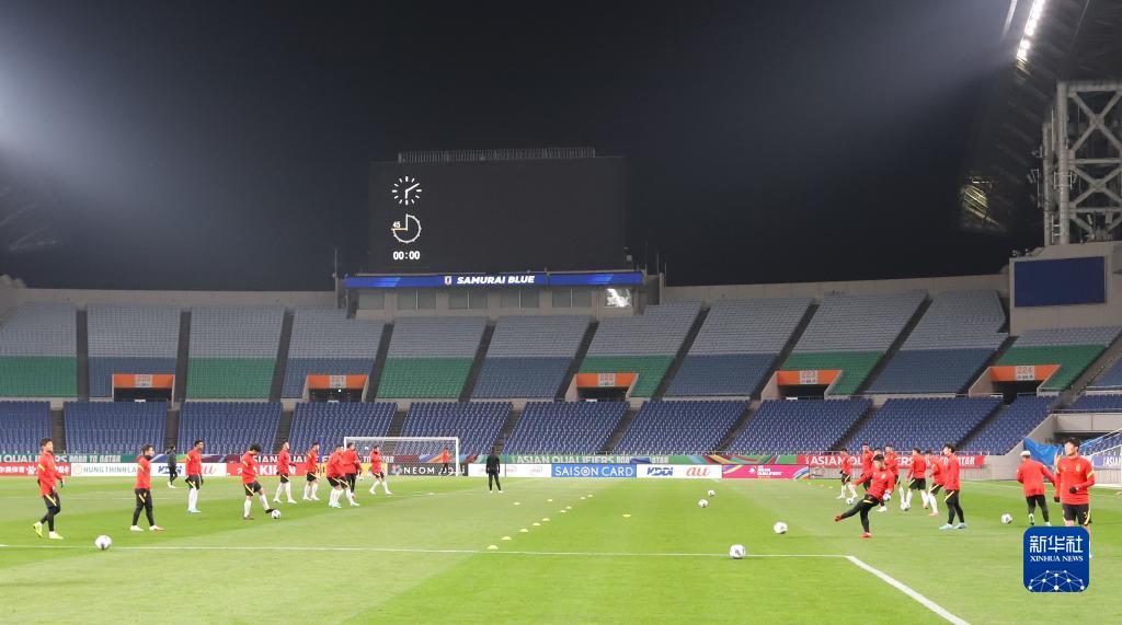 世预赛：中国男子足球队在日本埼玉进行公开训练。