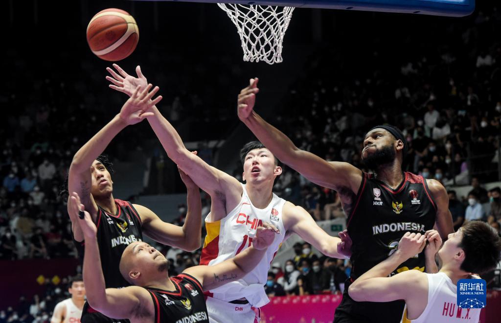 篮球——亚洲杯八强附加赛：中国队胜印尼队