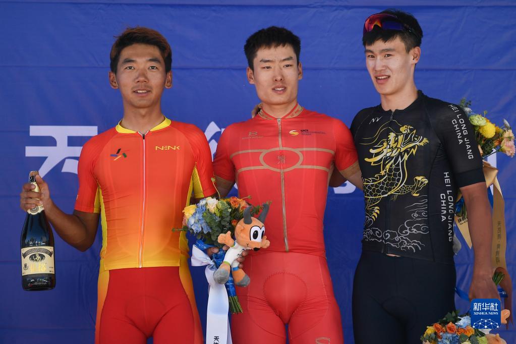 第二十一届青海湖国际公路自行车赛刘建坤获总冠军