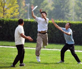 全民健身――北京：工作之余 乐享飞盘